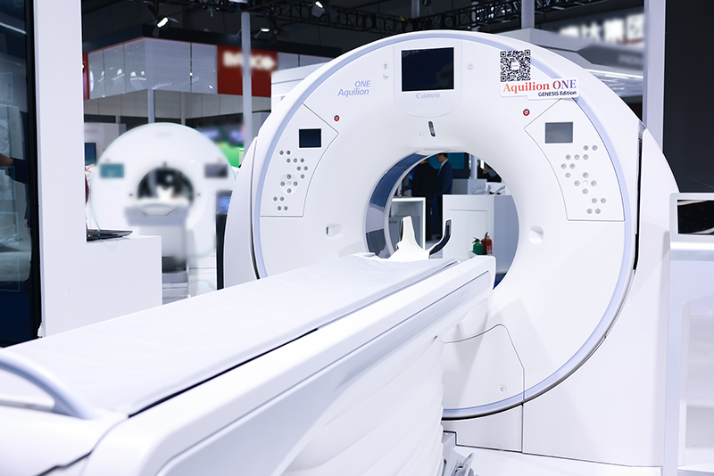 搭载高清 AI 引擎 PIQE，攻克重大疾病挑战