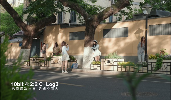 用佳能EOS R50v，把青春拍进金陵街巷